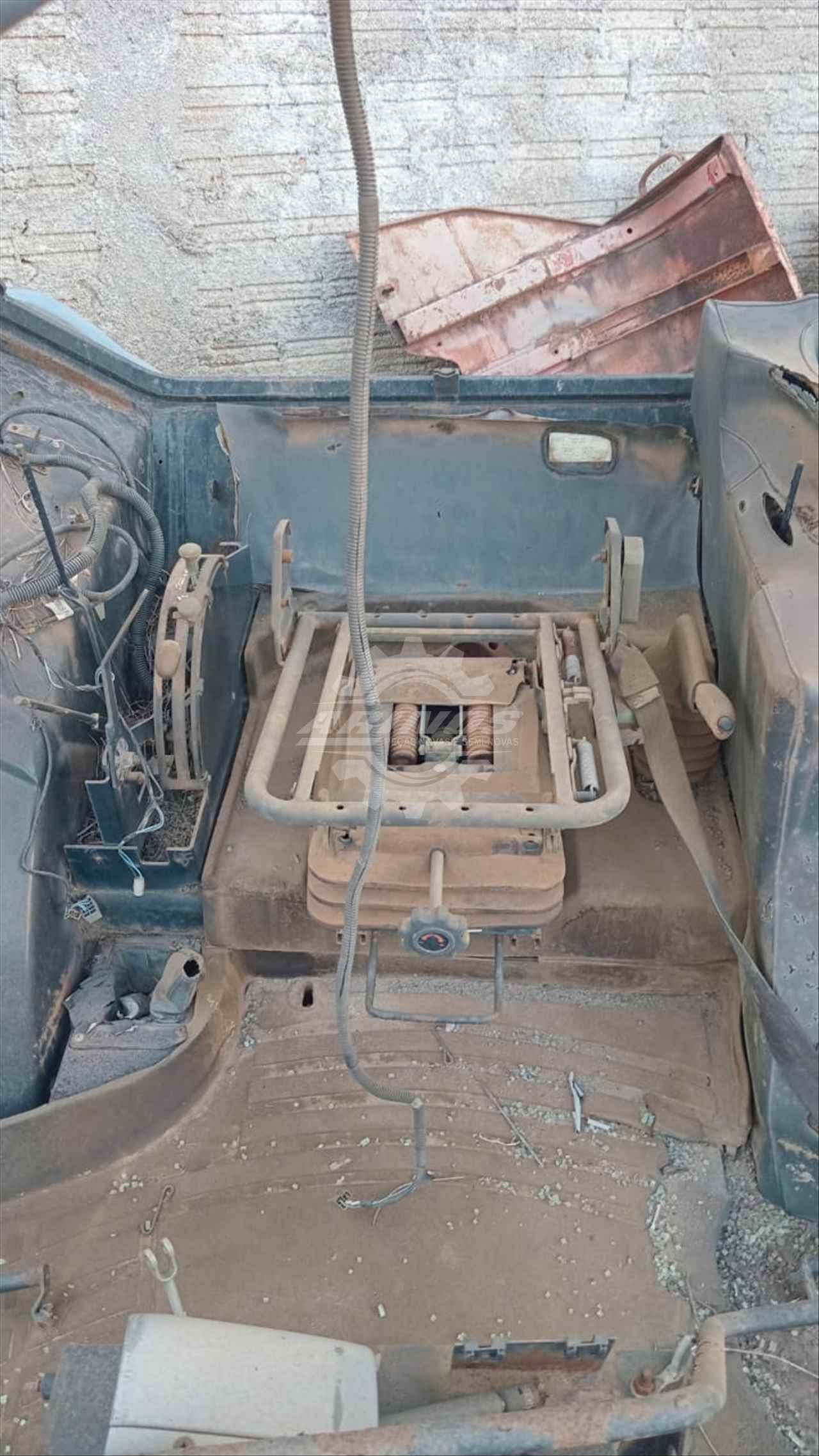 Estrutura da Cabine New Holland TS 6000 / 6020 / 6030 / 6040